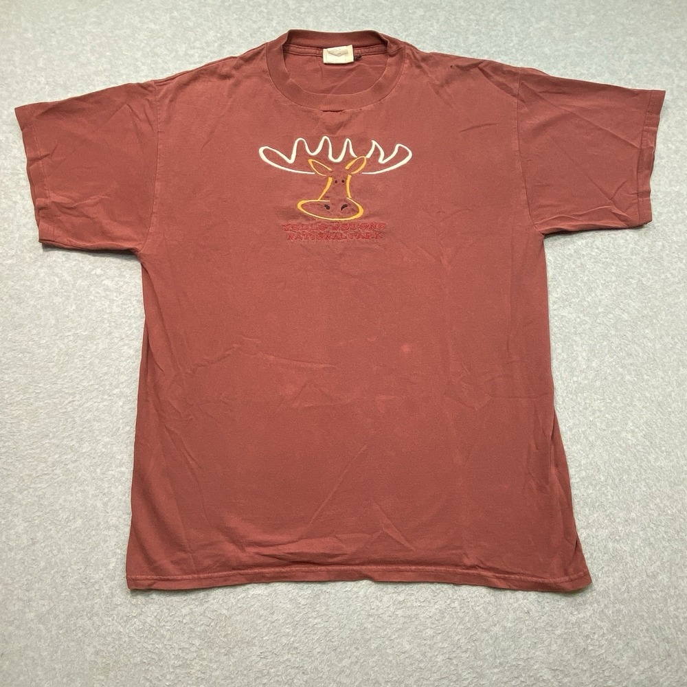 Fred Harvey Maroon T-Shirt Men's Sz L Embroidered Moose National Park Distressed